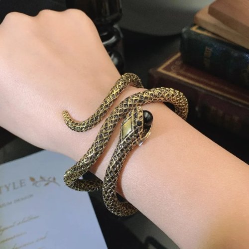 Bracelet manchette serpent gothique rétro, bronze antique, strass noir, vintage, bijou femme