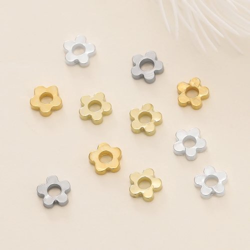 20 perline distanziali in rame placcato oro a forma di fiore per creare gioielli fai da te