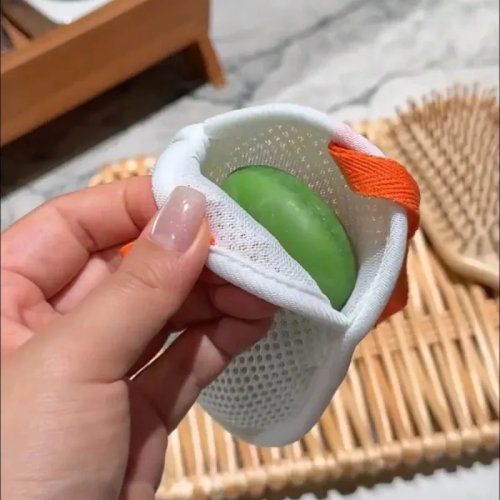 Foaming Soap Bag - Mesh Exfoliating Pouch for Bath, Body Scrubber, Bubble Maker