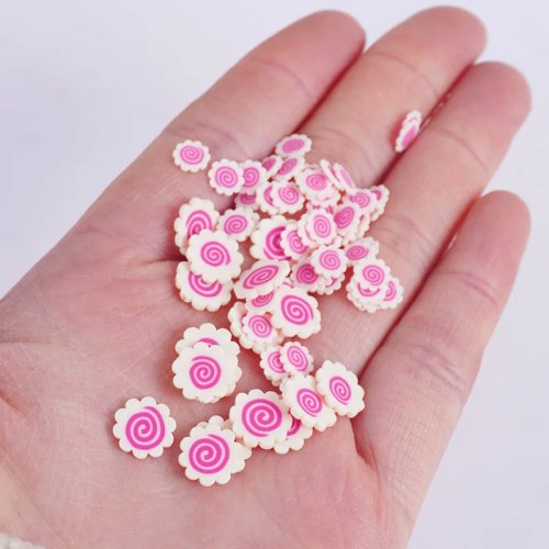 3g PVC Polymer Clay Fischkuchen-Scheiben für Miniatur-Essen im Puppenhaus DIY Bastelmaterial