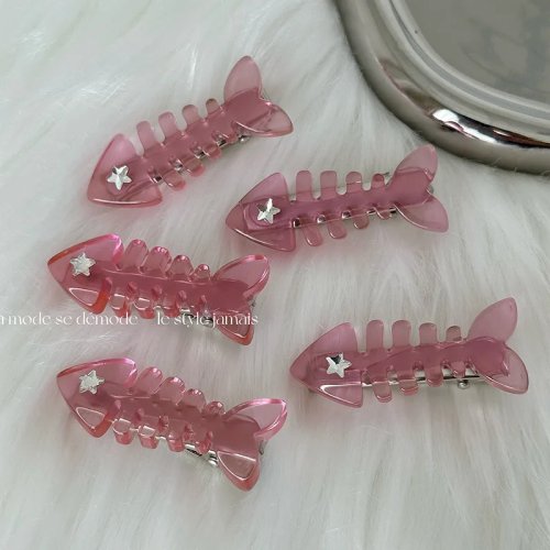 Clip per capelli rosa Y2K a forma di pesce piccolo con becco d'anatra per frangia laterale
