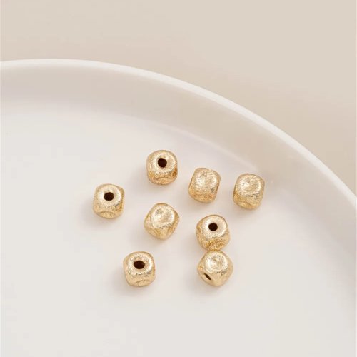 Cuentas cuadradas cepilladas bañadas en oro de 14K, cuentas redondas planas, cuentas de bollo al vapor, cuentas de separación ovaladas para accesorios de pulsera DIY