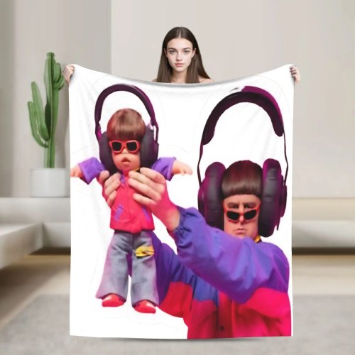 ผ้าห่มฟลานเนล Oliver Tree Born Different Legends – ผ้าห่มนุ่มอุ่นสำหรับโซฟาและเตียง พิมพ์ลายส่วนตัว