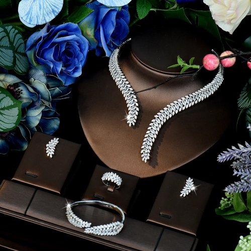 Set de Joyería de Lujo para Mujer - Collar, Pendientes y Pulsera, Regalo de Boda