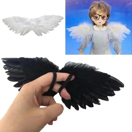 Fun Feathered Wing Costume Accessory, Soft Plush Black with Comfortable Straps for Party and Performance
