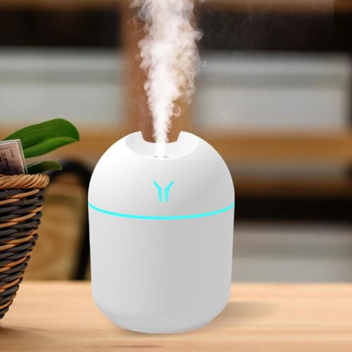 250ml USB Mini Air Humidifier and Essential Oil Diffuser with LED Light for Home and Car