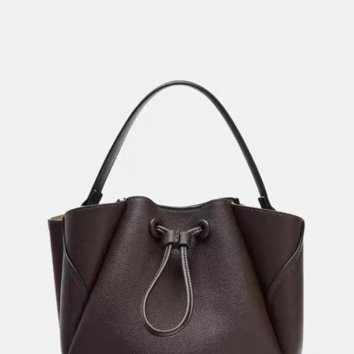 2026 New Women's Split Leather Shoulder Bag with Wing Design, Small Dumpling Shape, Luxury Tote Handbag