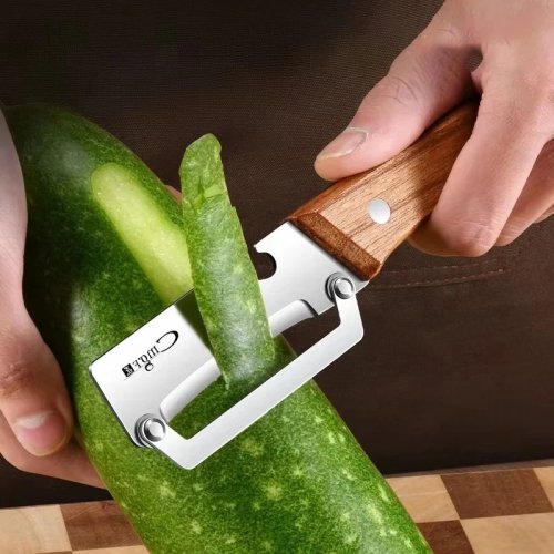 Stainless Steel Peeler with Wooden Handle for Fruits and Vegetables - Durable and Smooth Operation