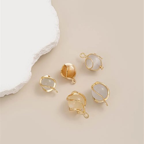 Cuentas redondas de piedra ojo de gato blanco con baño de oro de 14K dije de oro DIY aretes pulsera accesorios para hacer joyería