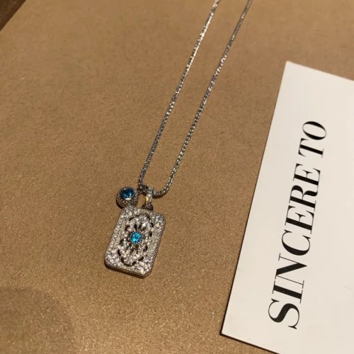 Damen Halskette mit blauem geometrischem Anhänger, französisch-retro Edelstahl Schmuck, Accessoire Geschenk