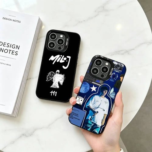 Singer M-Milo J iPhoneケース iPhone 17,16,15,14,13,12,11 Plus, Pro Max, XS対応 シルバー&ブラック