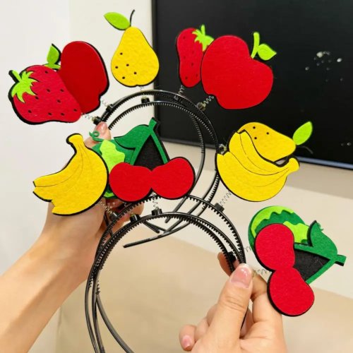 عصبة رأس للأطفال بتصميم الفواكه، تصميم زنبركي، مانعة للانزلاق، ثبات مريح، لأداء يوم الطفل