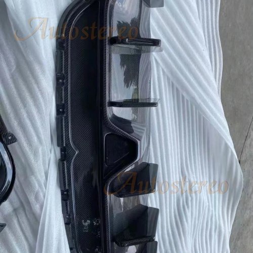 สปอยเลอร์หลังคาร์บอนไฟเบอร์และดิฟฟิวเซอร์เต็มรูปแบบสำหรับ Maserati GranTurismo GT/GC (2007-2017) New Gen