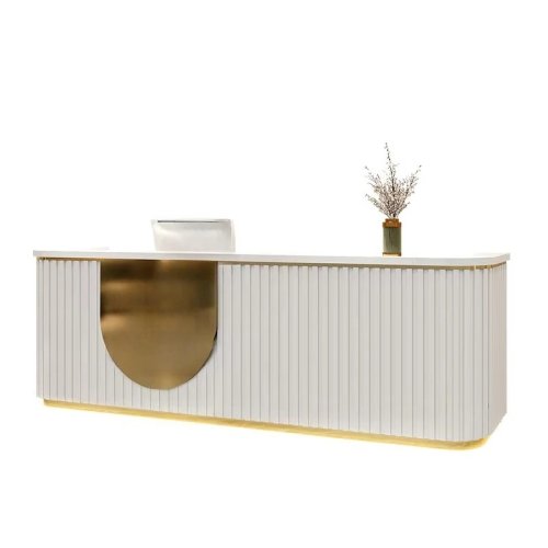 Luxe witte marmeren receptiebalie met gouden stalen frame voor schoonheidssalon