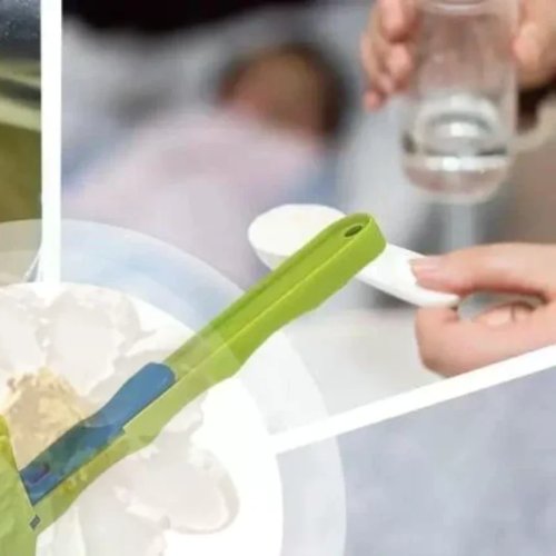 Cucchiaio dosatore per proteine senza disordine con imbuto scorrevole - Accessorio da cucina per latte e integratori