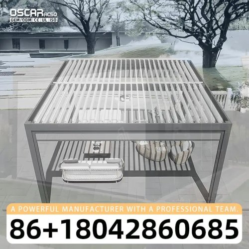 Pérgola bioclimática 12x16 con lamas orientables y cristal corredizo para jardín y patio
