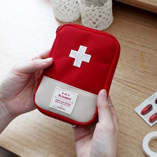 Mini Reise-Erste-Hilfe-Set, tragbare Medizintasche, Überlebensausrüstung, Notfallbox für Outdoor & Camping