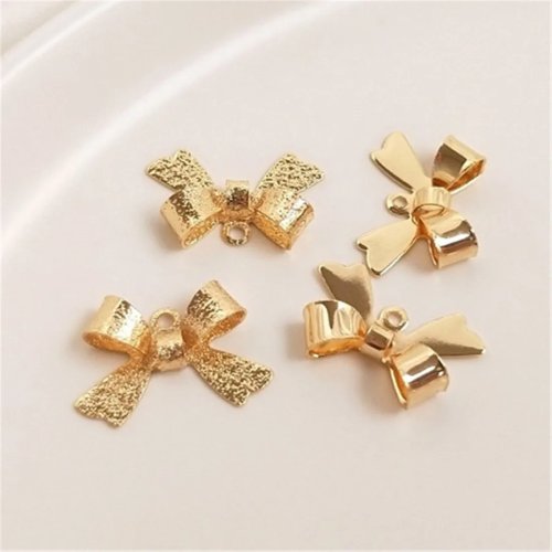 14K verguld 3D vlinderhanger met glanzende strik voor DIY sieraden