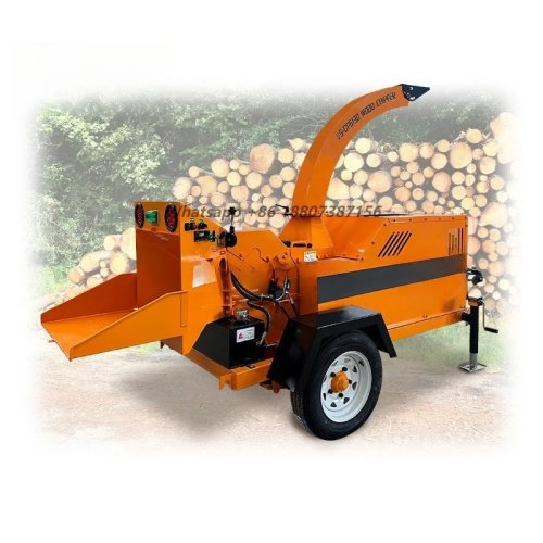 Mobiler Holzschredder 35 HP mit hydraulischem Vorschub für Garten- und Forstabfälle