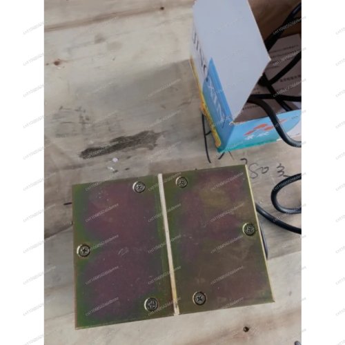 Potente desmagnetizador de escritorio TC-1 – Máquina industrial de desmagnetización eficiente para moldes metálicos y herramientas