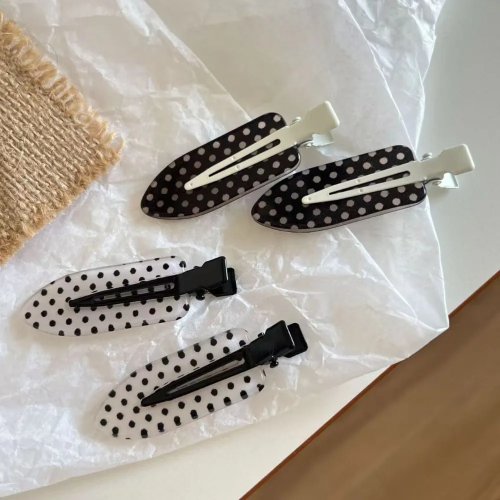 Clip per capelli in acrilico con pois bianco e nero, antiscivolo, senza cuciture, design minimalista elegante, accessori per acconciature da donna