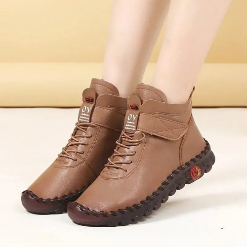 Winter Ankle Boots for Women – Fur-Lined Hand-Stitched Cotton Snow Boots, Waterproof Short Boots 2025