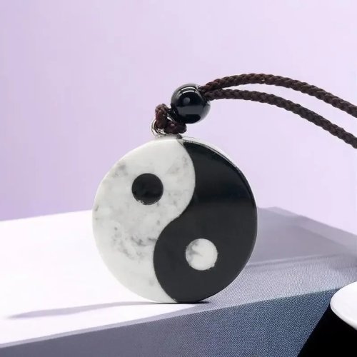 Kalung Liontin Giok Tai Chi – Choker Ukir Hitam Putih Alami, Perhiasan Batu Mulia Jimat Wanita, Hadiah Cina Mewah