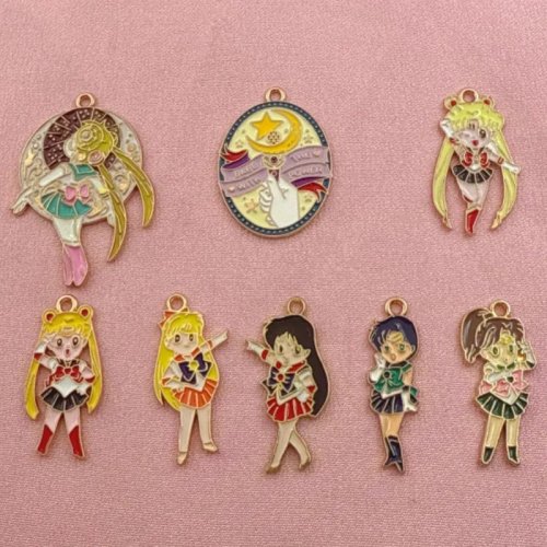 10 peças Pingente de Liga Esmalte Desenho Animado para DIY Bijuteria Pulseira Colar Contas Acessórios