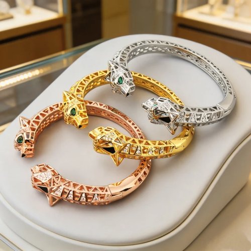 กำไลข้อมือแฟชั่นวินเทจสำหรับผู้หญิง ลายเสือดาว ตาสีเขียว เคลือบสีดำ