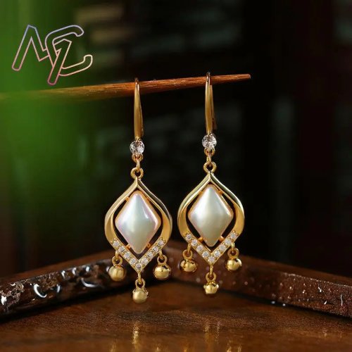 Boucles d'Oreilles Perles Naturelles – Plaqué Or 18K, Bijou de Luxe Vintage, Cadeau Femme