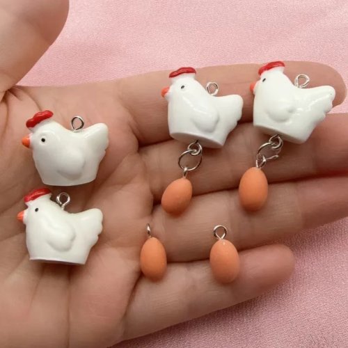 10 pezzi ciondoli divertenti gallina e uovo per bigiotteria fai-da-te, pendenti animaletti creativi per orecchini, portachiavi e collane