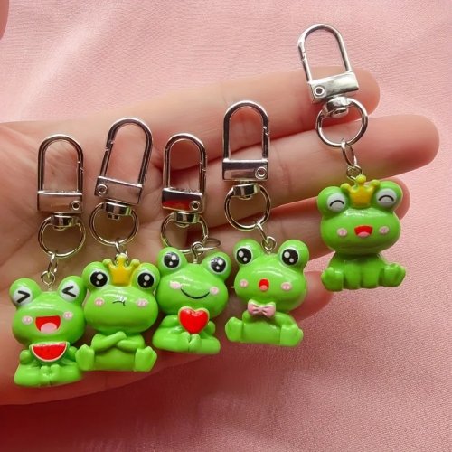 10 Pcs 3D Cartoon Frog Resin Keychains – Cute Bag Charms & Gift Picks