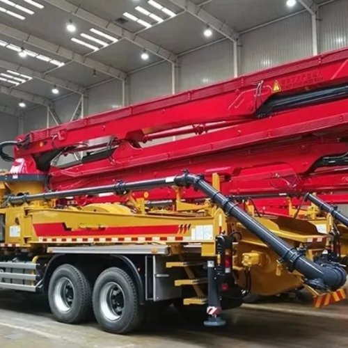 52m Truck-Mounted Concrete Pump with 6-Section Boom for High-Speed Rail and Airport Terminal Projects