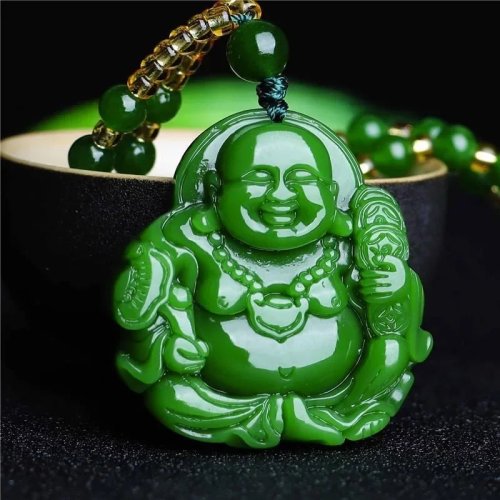 Colar com Pingente Buda Maitreya de Jade Verde Chinês, Amuleto Esculpido em Jadeíte, Jóia de Moda Presente para Mulher Homem
