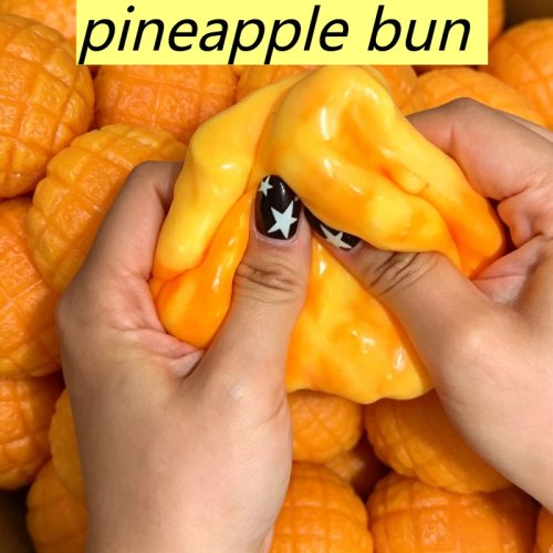 Palla antistress a forma di panino all'ananas - Squishy fidget toy per ansia e ASMR