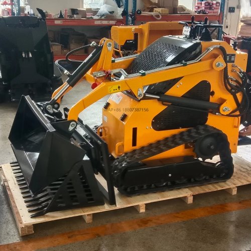 CE/EPA Euro 5 小型ガーデンローダー クローラ式ミニスキッドステアローダー アースオーガー、バケット、スノープラウ、トレンチャー付き