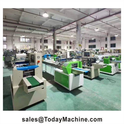 Flow Pack Pillow Packaging Machine for Hard Candy & Wet Wipes