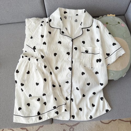 Pyjama d'été fin pour femme avec manches courtes cœur et short, mignon et adorable, portable à l'extérieur, ensemble 2 pièces