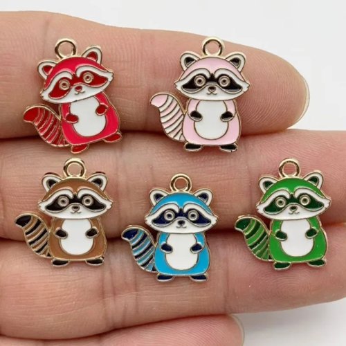10 un. Pendentes de guaxinim de desenho animado com efeito gota de óleo para fazer colares e pulseiras
