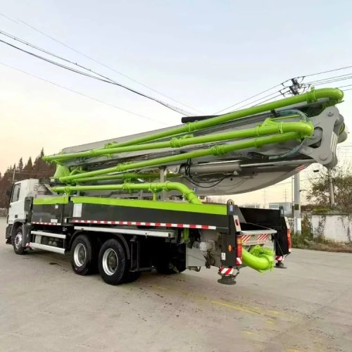 Hot Sale High Efficiency Truck-Mounted Concrete Pump