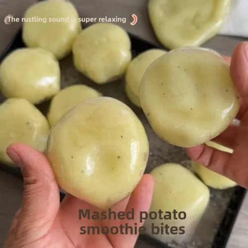 Bola Squishy de Puré de Batata Realista com Textura, Brinquedo Fidget com Som Crocante, Alívio de Stress