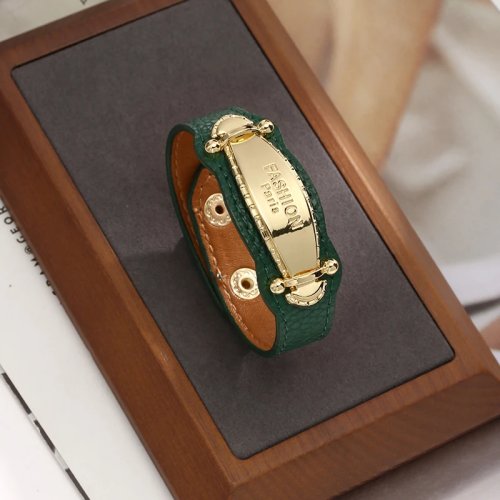 Kirykle Luxury Gold Metal Leather Charm Bracelet for Women Girls - Party Jewelry Gift