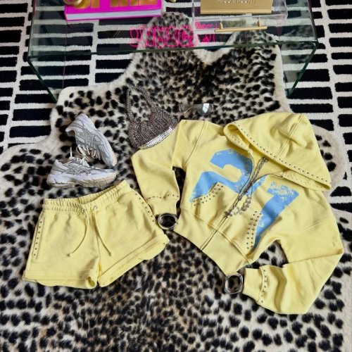 2-Piece Hoodie & Shorts Set - Yellow Mellow Graphic Sweatsuit, Y2K Retro Athletic Women's Sport Set