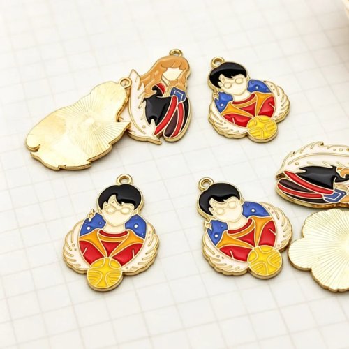 10 pièces breloques métalliques dessin animé pour bijoux DIY, boucles d'oreilles et porte-clés