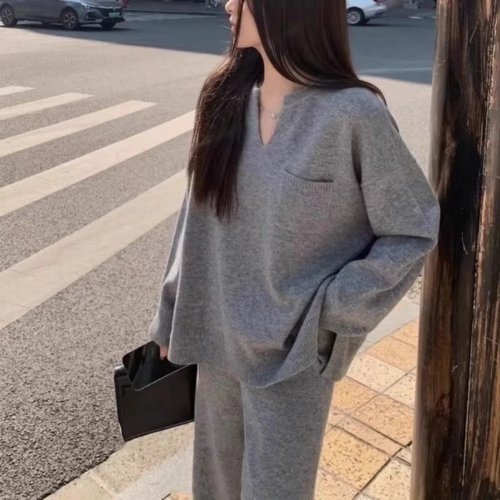 Completo in Maglia Due Pezzi Donna Autunno Inverno - Maglione Ampio Casual + Pantaloni Larghi con Drappeggio, Texture Unica