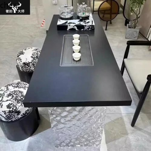 Moderner Teetisch im leichten Luxus-Stil aus Steinplatte mit Stuhl-Set für kleine Wohnungen & Balkone - Minimalistisches Design