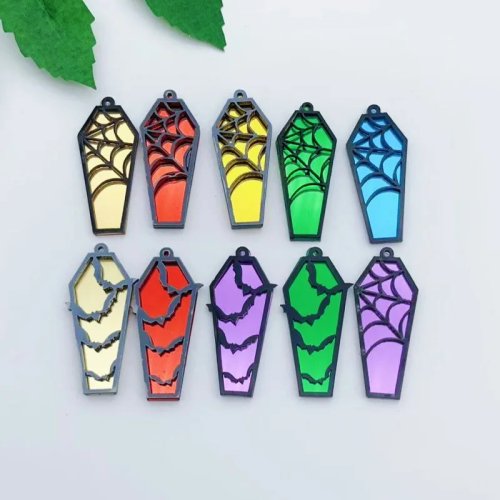 Set de 10 aretes y collar de acrílico espejo de Halloween para mujer – murciélago, telaraña y tumba