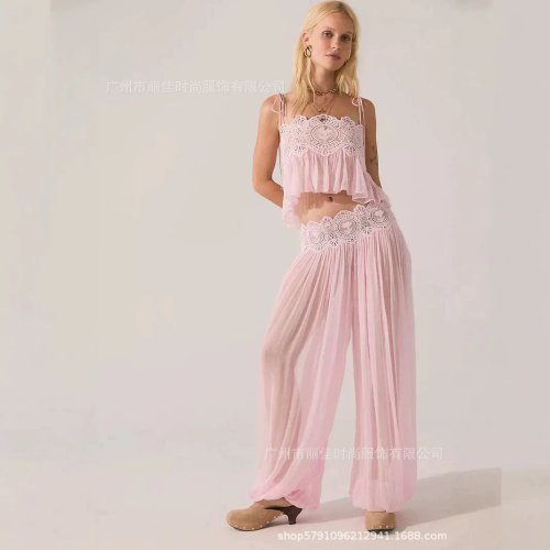 Conjunto de Dos Piezas para Mujer Rosa: Top Corto de Tirantes Dobles y Pantalón Ancho Plisado de Chiffon para Vacaciones en la Playa
