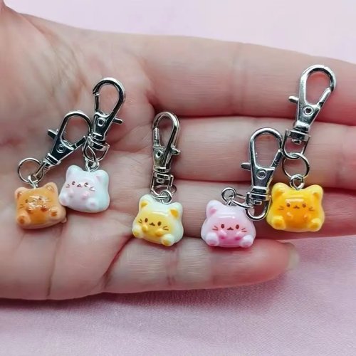 Gantungan Kunci Resin Kepala Kucing 5pcs, Aksesori Tas & HP, Pilihan Hadiah Terbaik