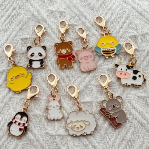 10 uds. Llavero de animal de dibujos animados de aleación esmaltada, colgante para bolso, mejor regalo